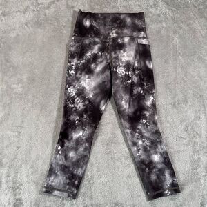 Athleta‎ Women's Leggings XS Gray Tie-Dye Capri Salutation Activewear